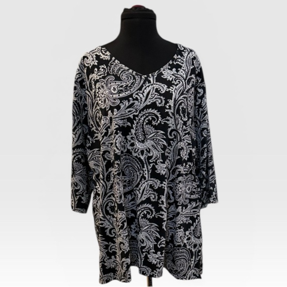 Catherines Black & White Paisley V-Neck Tunic
